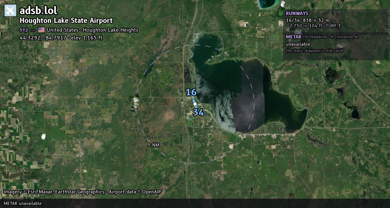 Satellite map with the runway layout of Houghton Lake State Airport (5Y2)