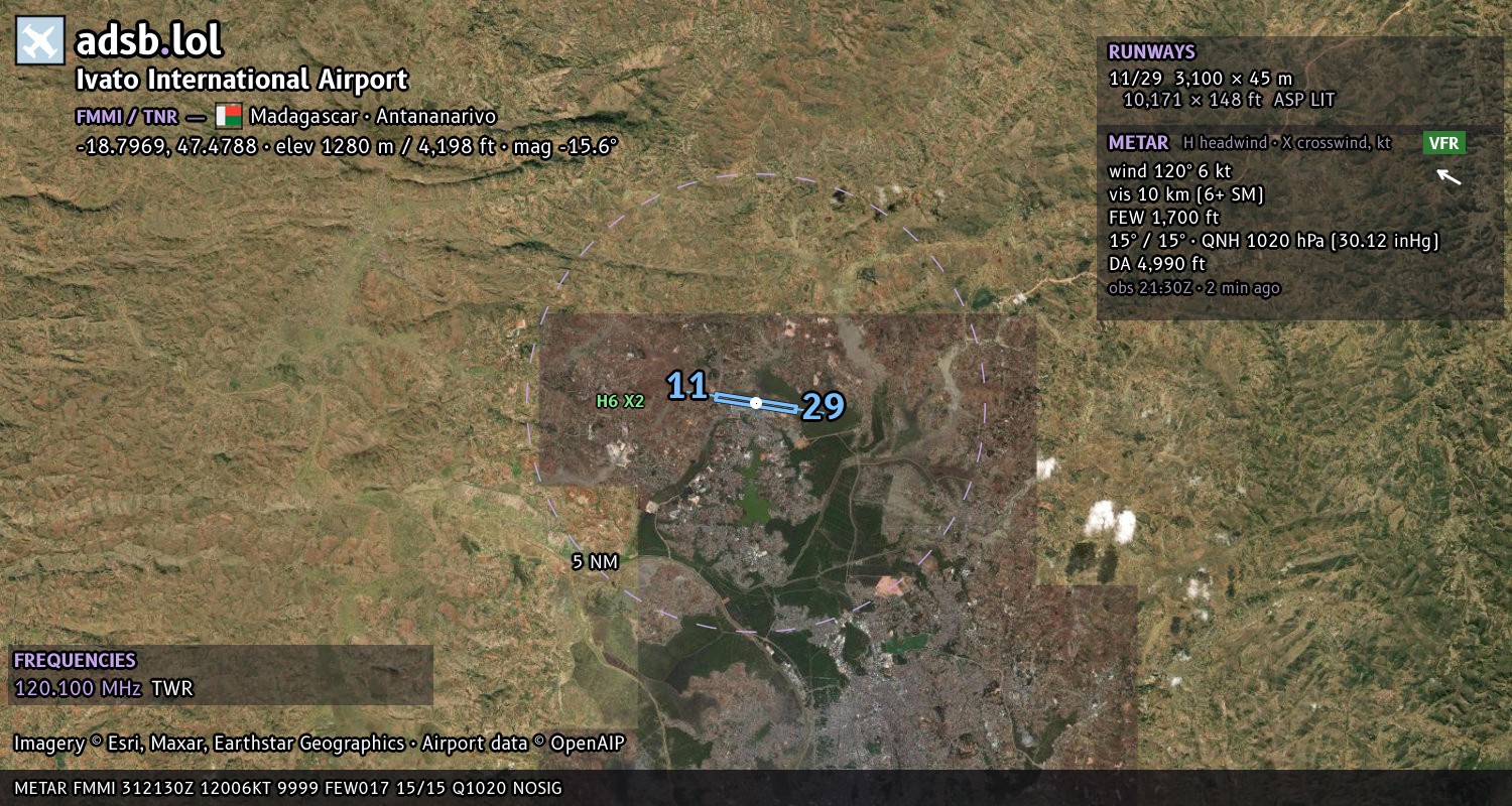 Satellite map with the runway layout of Ivato International Airport (FMMI)