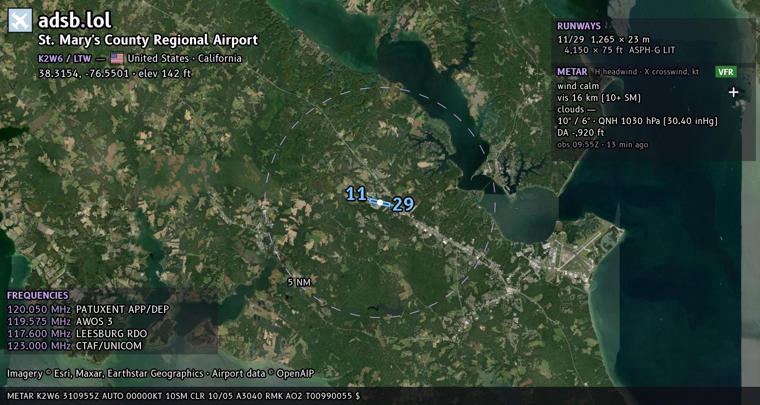 Satellite map with the runway layout of St. Mary's County Regional Airport (K2W6)
