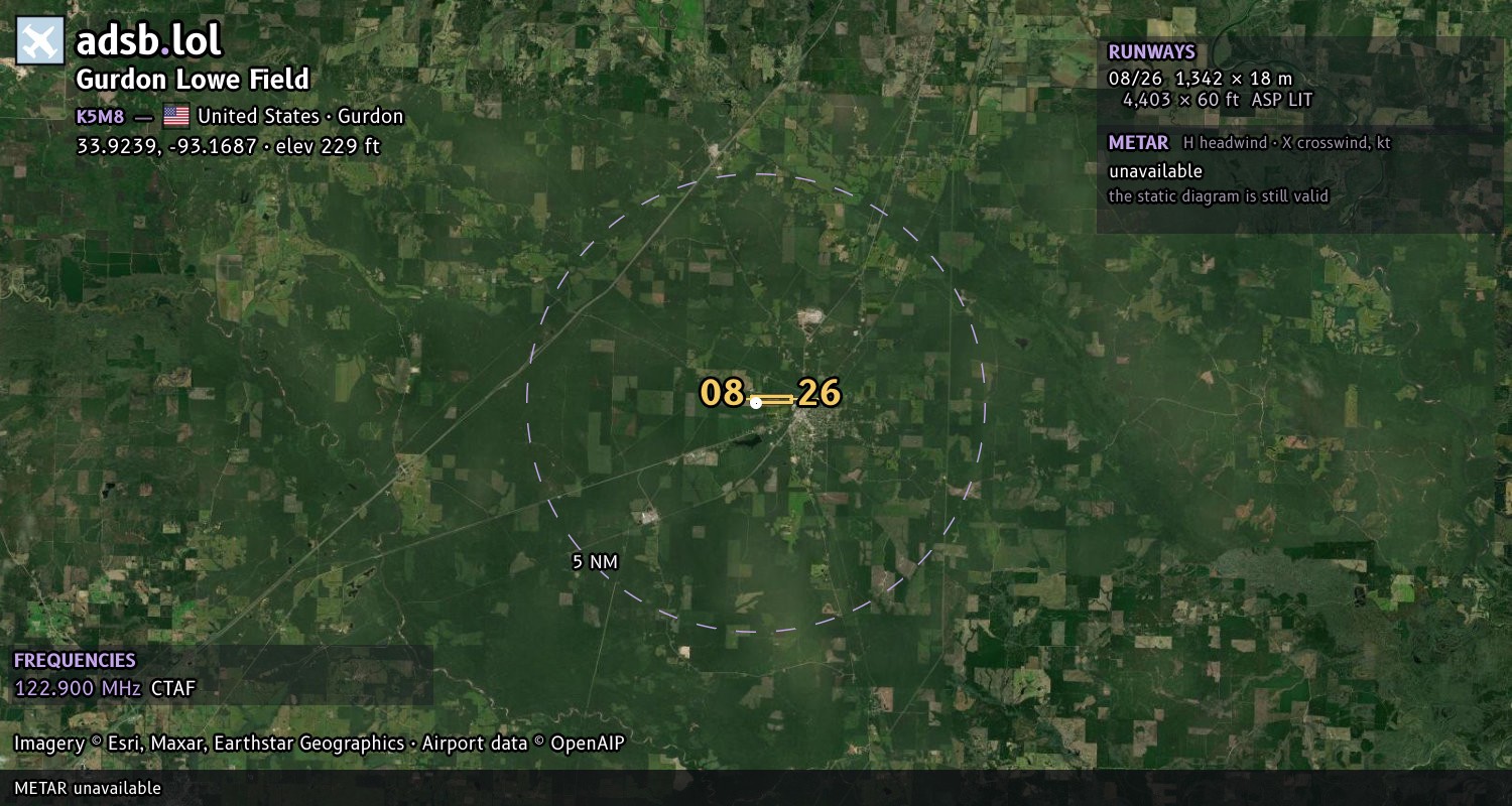 Satellite map with the runway layout of Gurdon Lowe Field (K5M8)