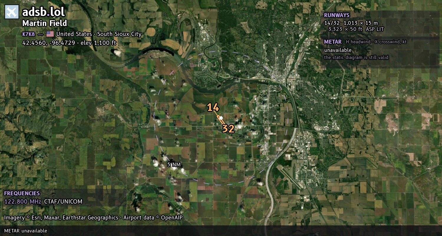 Satellite map with the runway layout of Martin Field (K7K8)
