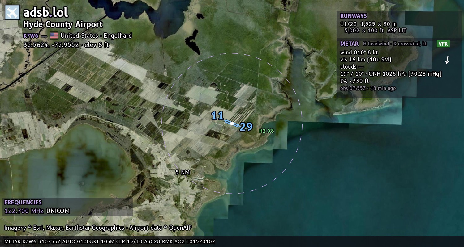 Satellite map with the runway layout of Hyde County Airport (K7W6)
