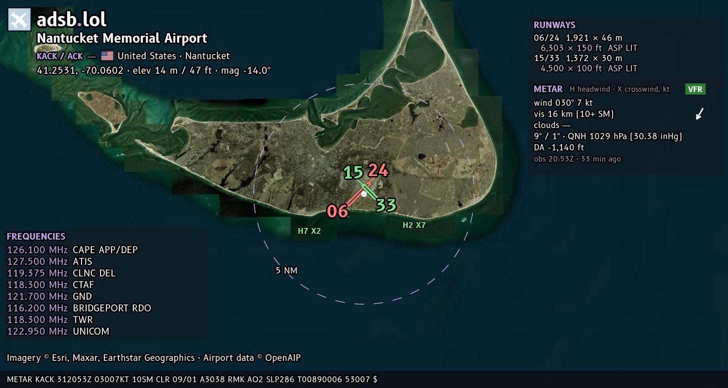 Satellite map with the runway layout of Nantucket Memorial Airport (KACK)