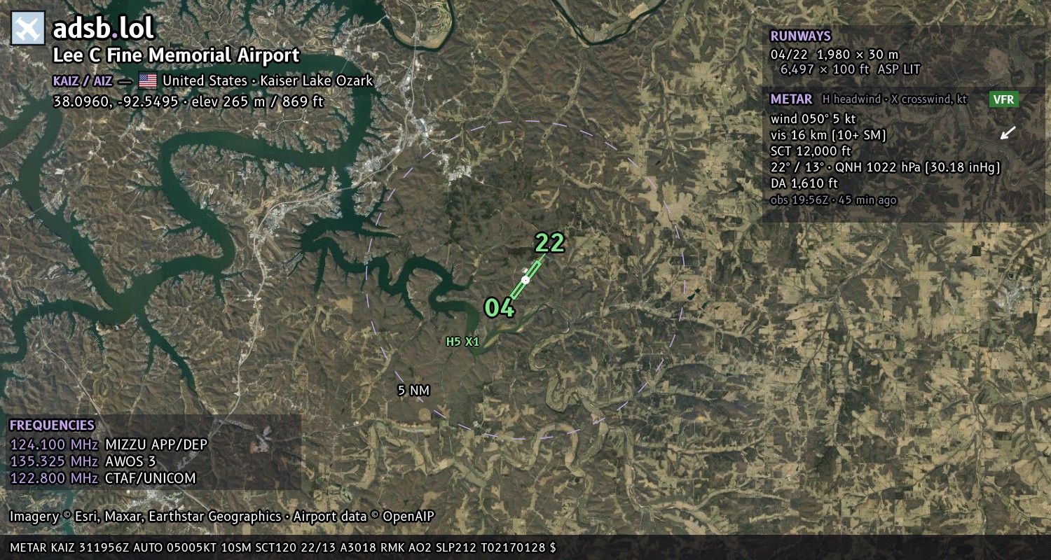 Satellite map with the runway layout of Lee C Fine Memorial Airport (KAIZ)