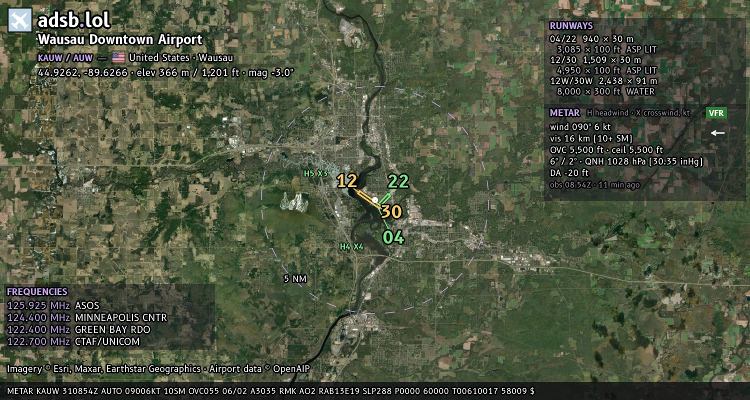 Satellite map with the runway layout of Wausau Downtown Airport (KAUW)