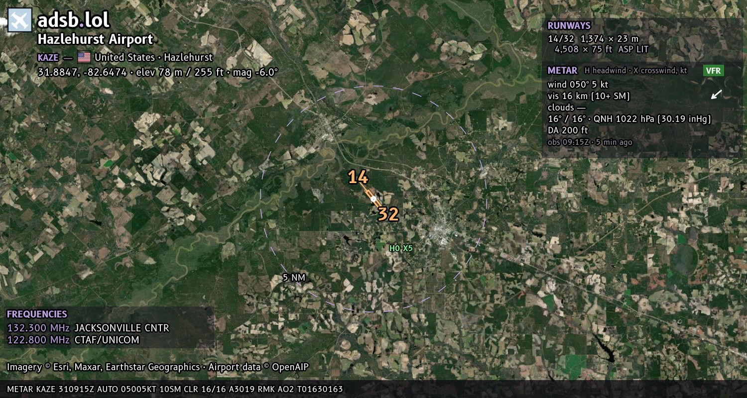 Satellite map with the runway layout of Hazlehurst Airport (KAZE)