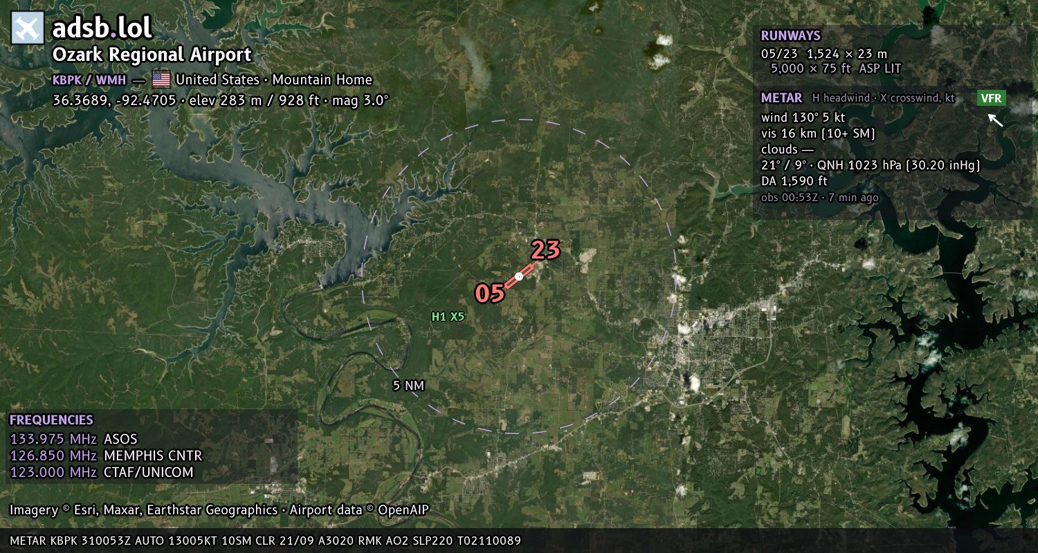 Satellite map with the runway layout of Ozark Regional Airport (KBPK)