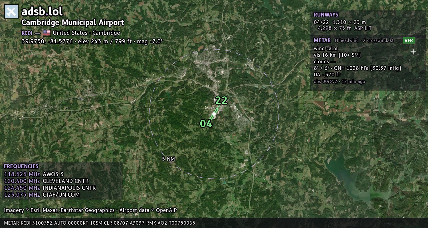 Satellite map with the runway layout of Cambridge Municipal Airport (KCDI)