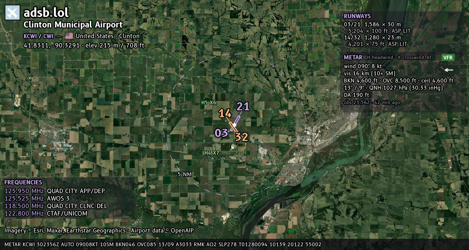 Satellite map with the runway layout of Clinton Municipal Airport (KCWI)