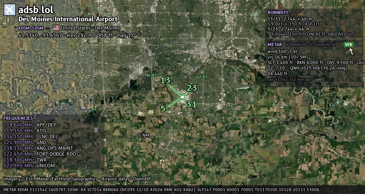 Satellite map with the runway layout of Des Moines International Airport (KDSM)