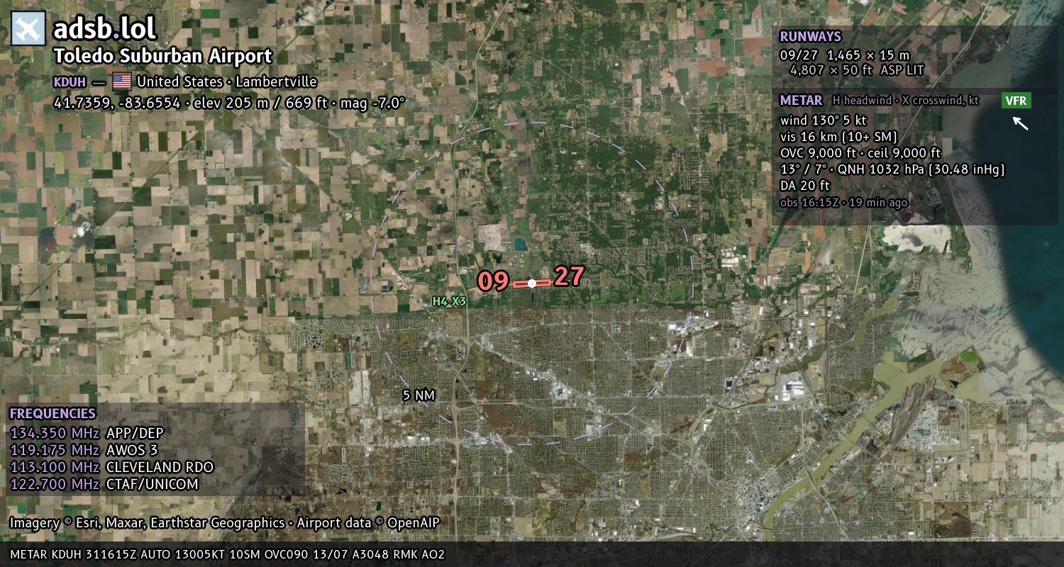 Satellite map with the runway layout of Toledo Suburban Airport (KDUH)