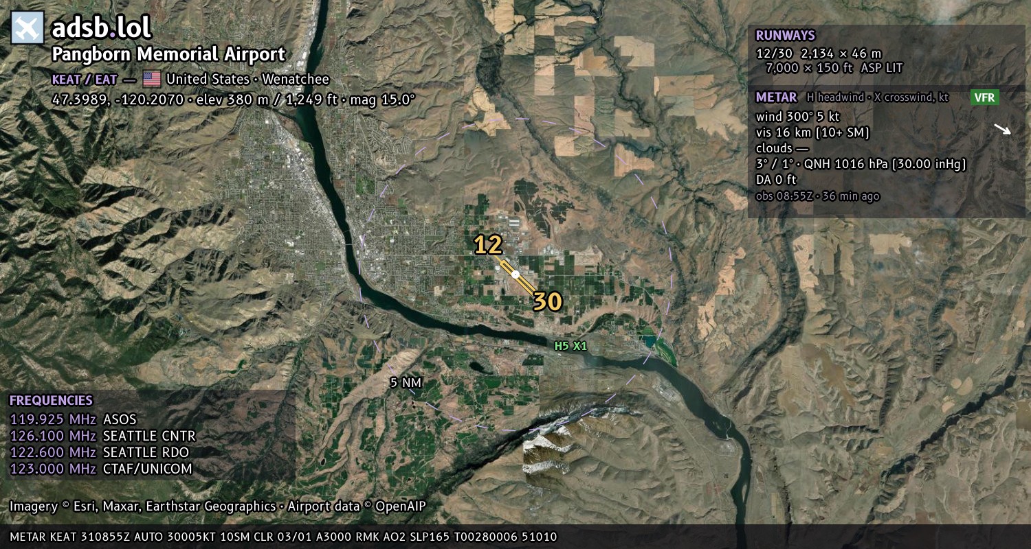 Satellite map with the runway layout of Pangborn Memorial Airport (KEAT)