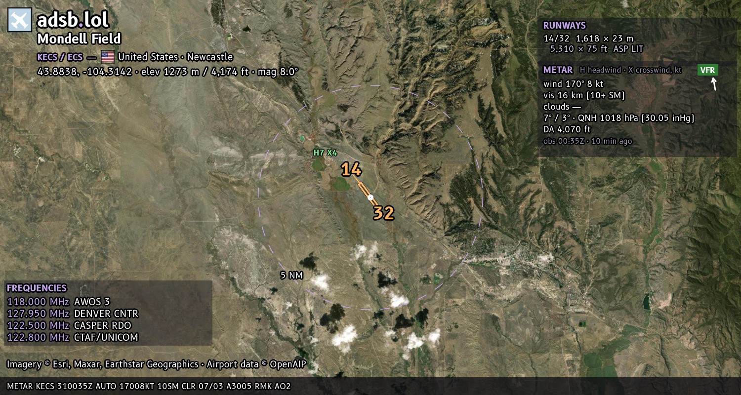Satellite map with the runway layout of Mondell Field (KECS)