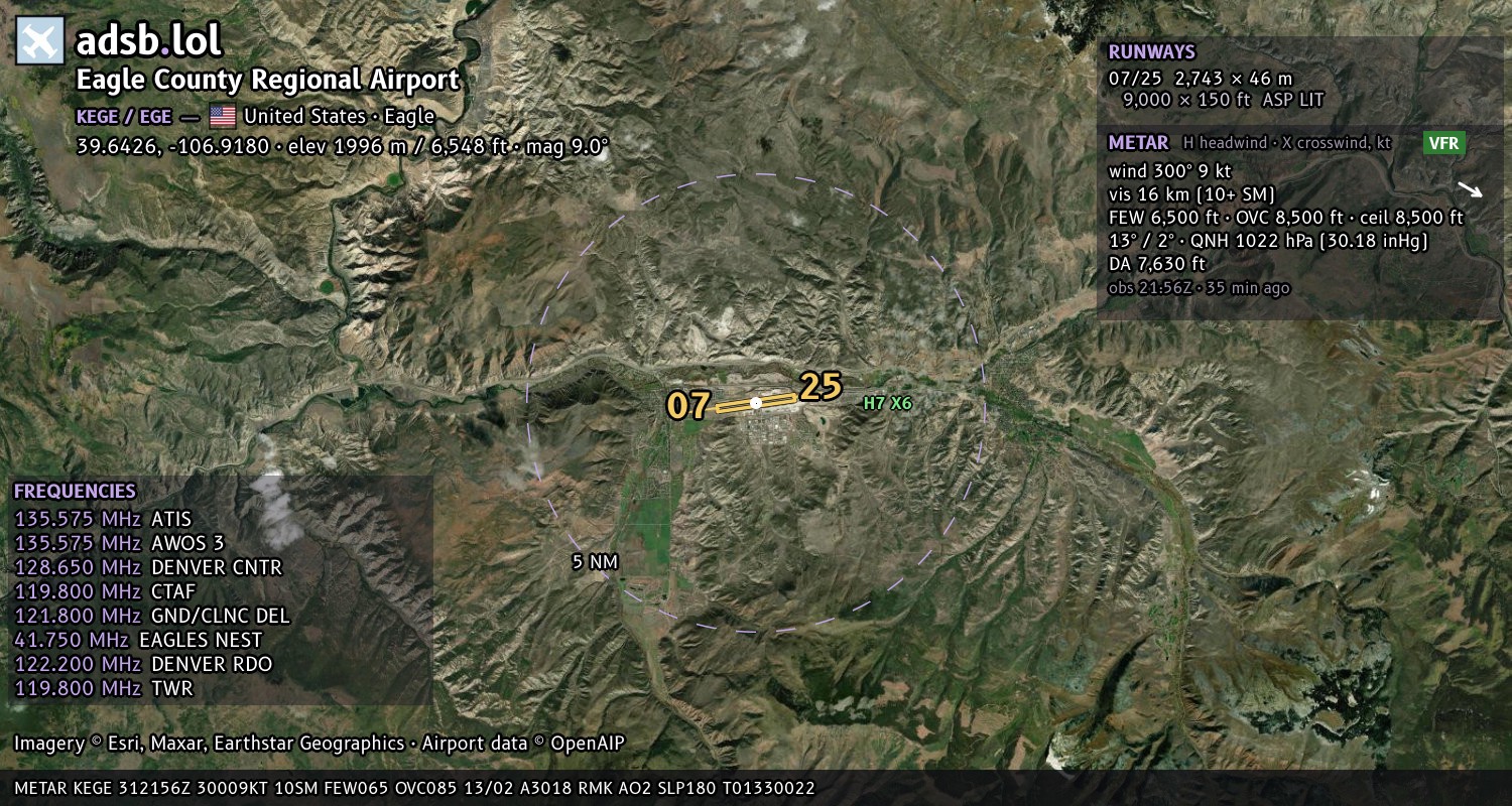 Satellite map with the runway layout of Eagle County Regional Airport (KEGE)