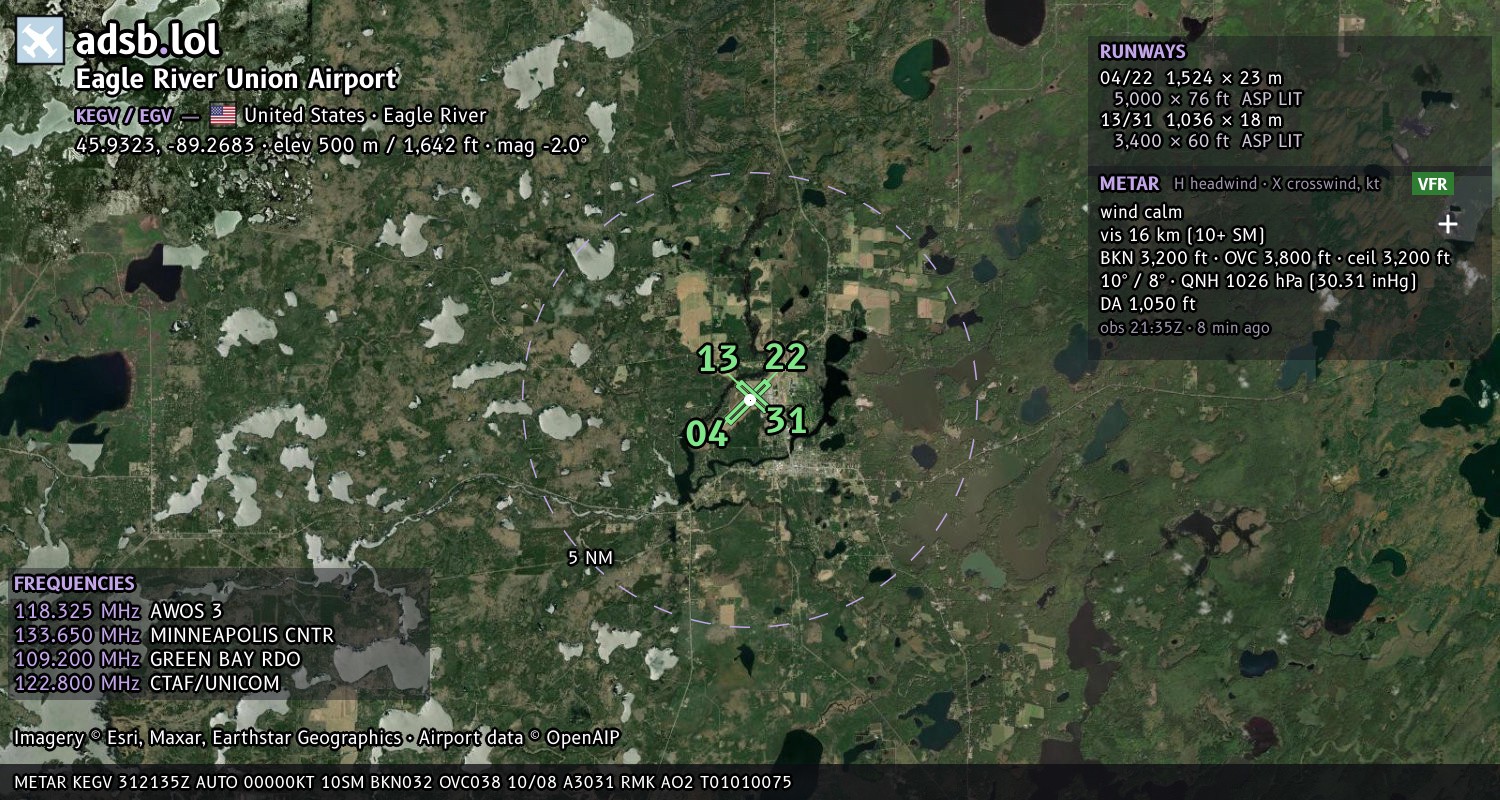Satellite map with the runway layout of Eagle River Union Airport (KEGV)