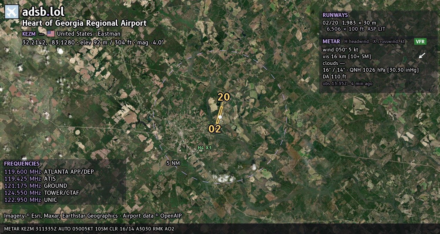Satellite map with the runway layout of Heart of Georgia Regional Airport (KEZM)