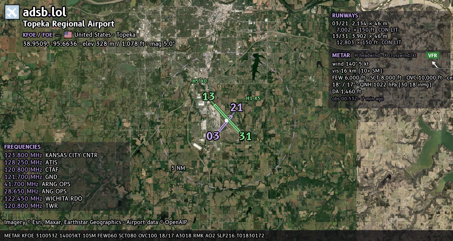 Satellite map with the runway layout of Topeka Regional Airport (KFOE)