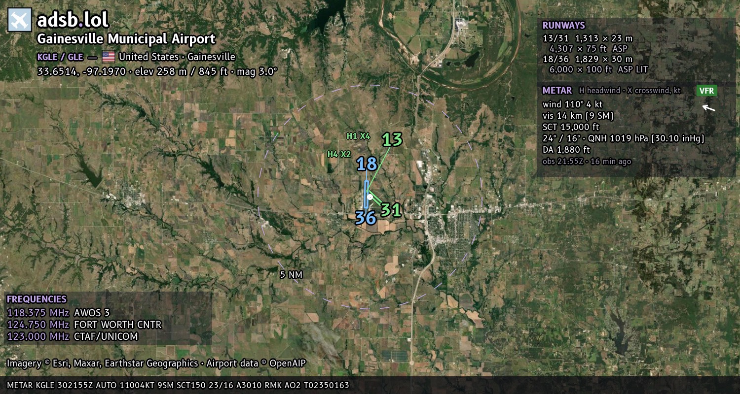 Satellite map with the runway layout of Gainesville Municipal Airport (KGLE)