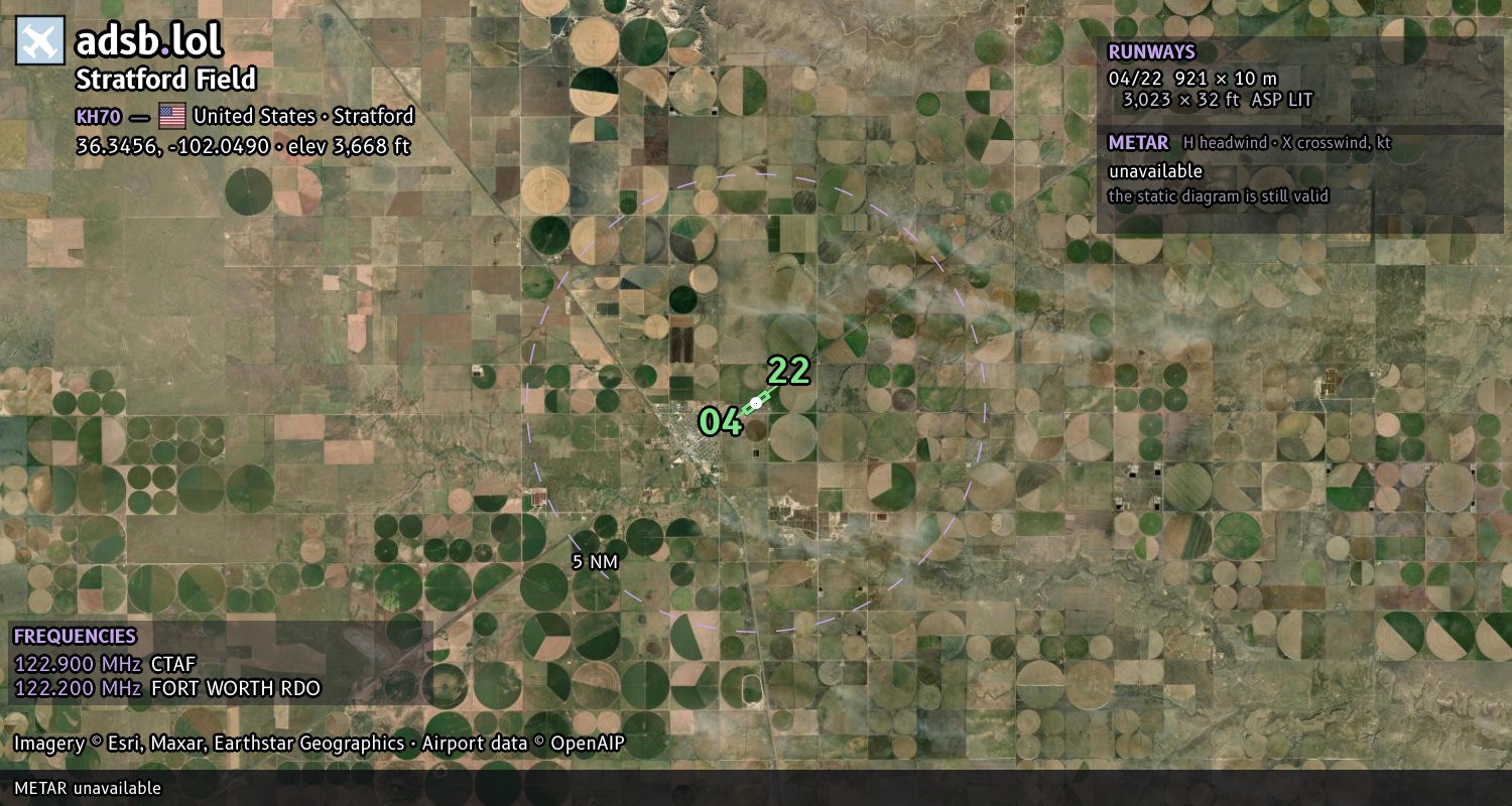 Satellite map with the runway layout of Stratford Field (KH70)