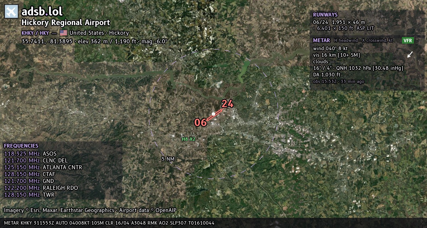 Satellite map with the runway layout of Hickory Regional Airport (KHKY)