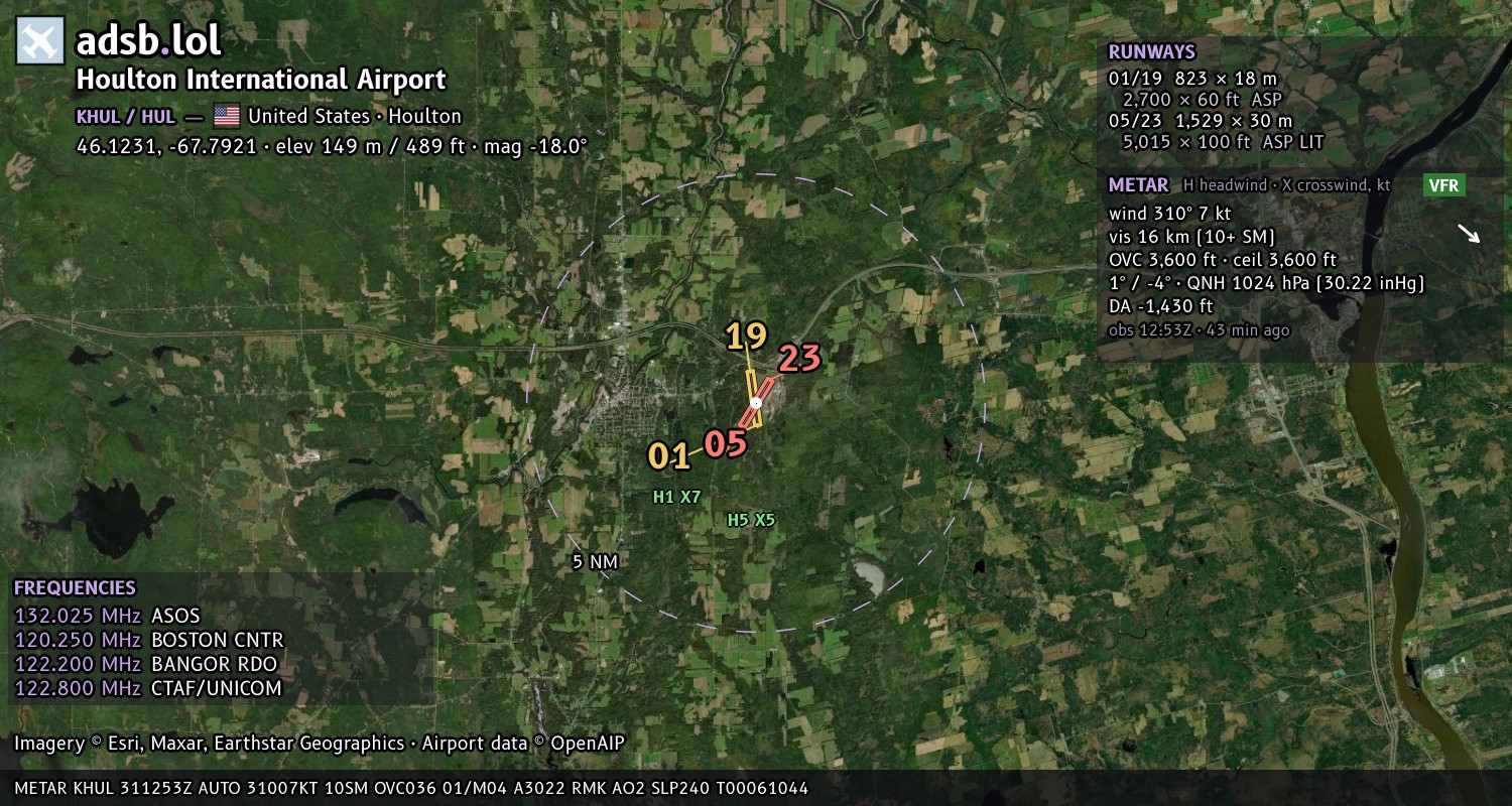Satellite map with the runway layout of Houlton International Airport (KHUL)