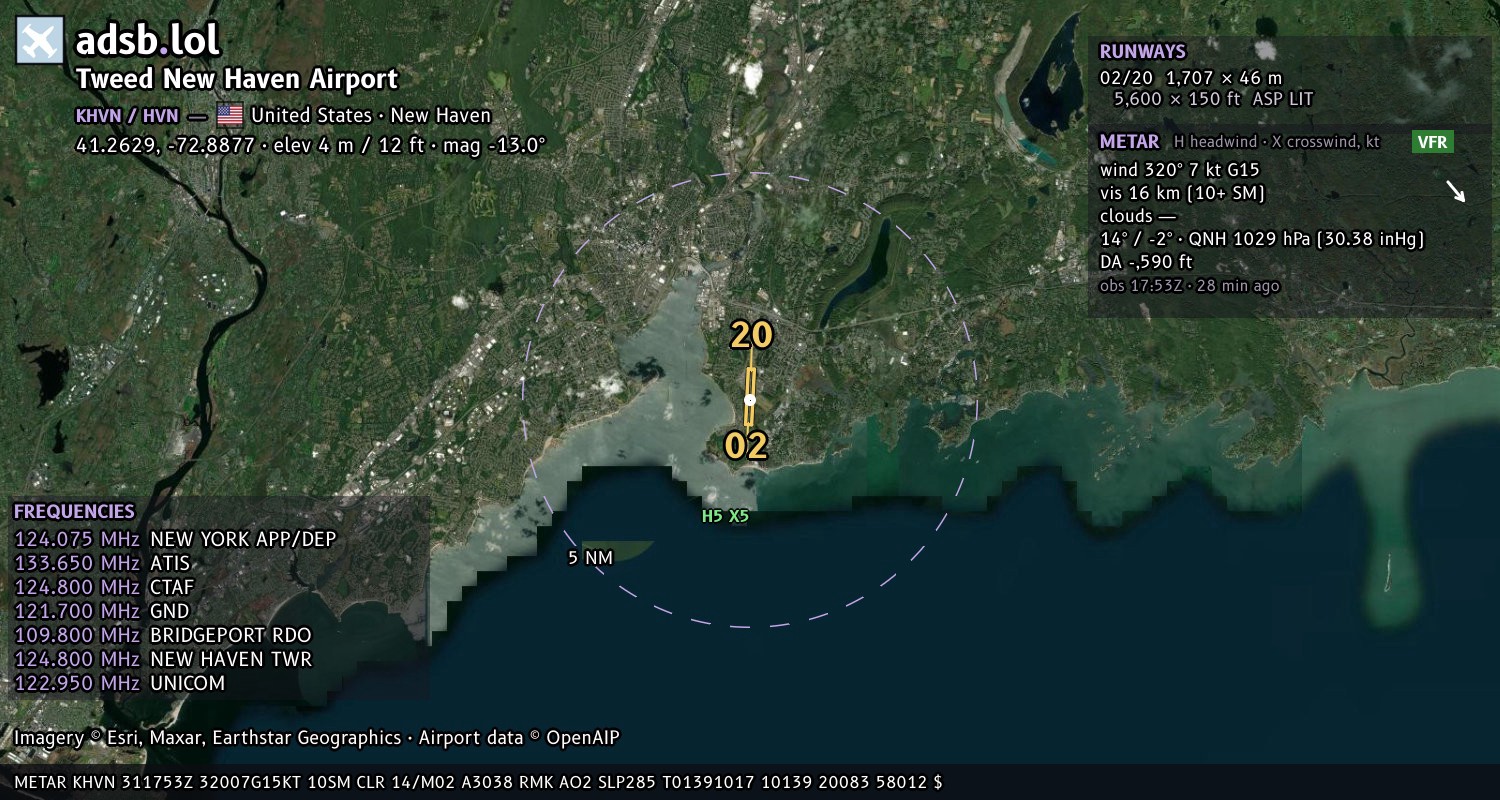 Satellite map with the runway layout of Tweed New Haven Airport (KHVN)
