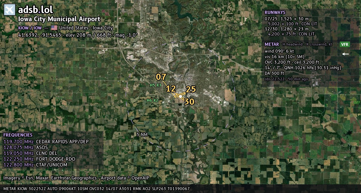 Satellite map with the runway layout of Iowa City Municipal Airport (KIOW)