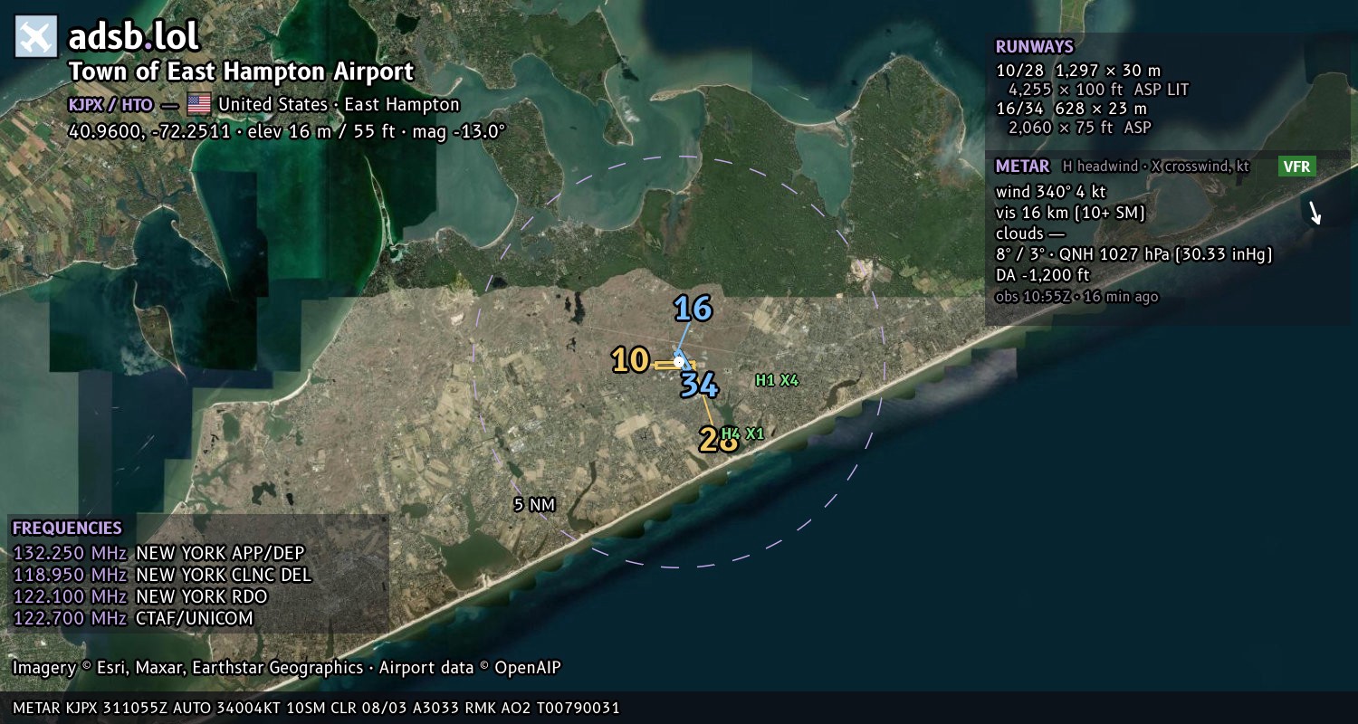 Satellite map with the runway layout of Town of East Hampton Airport (KJPX)