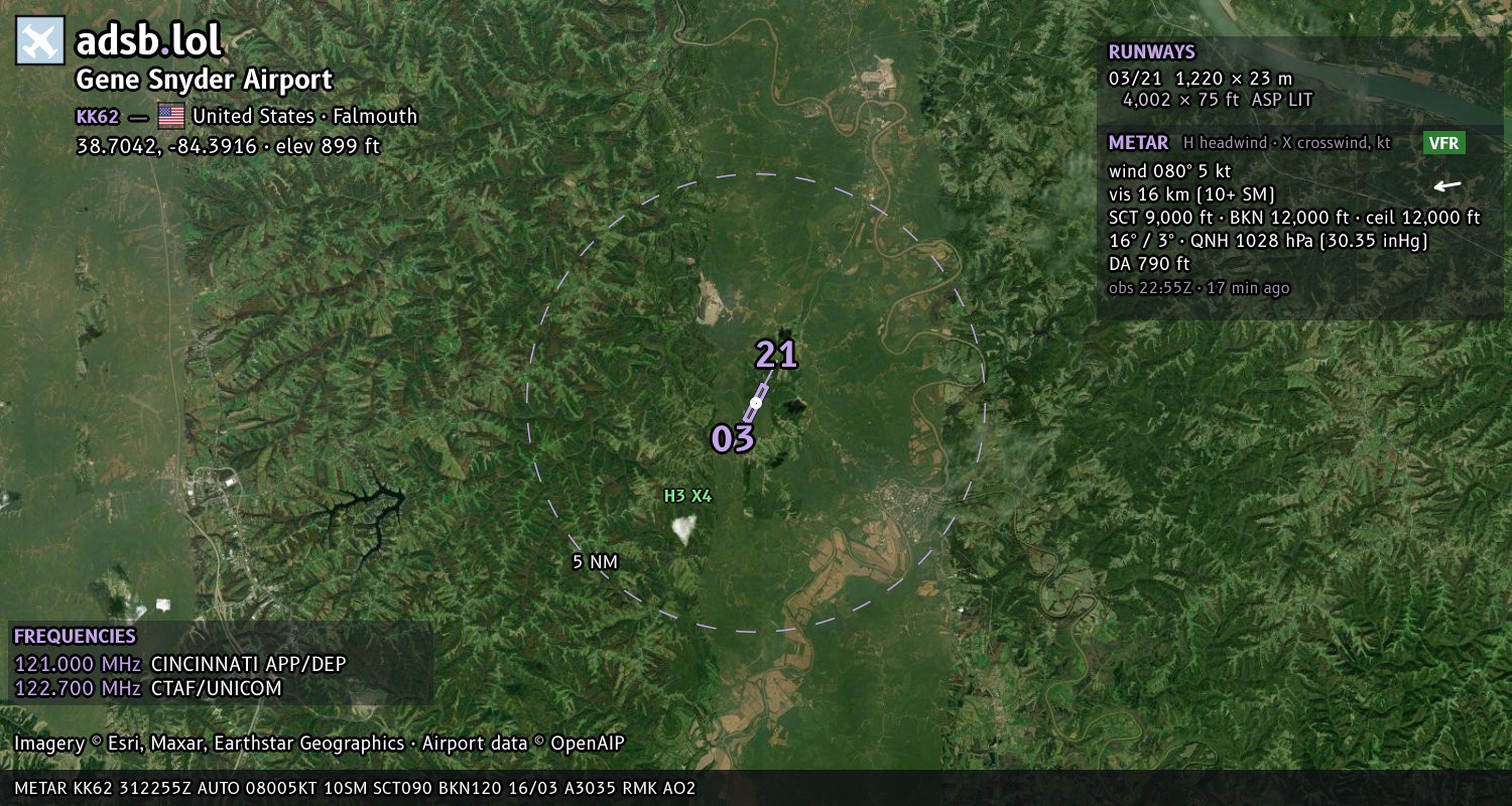 Satellite map with the runway layout of Gene Snyder Airport (KK62)