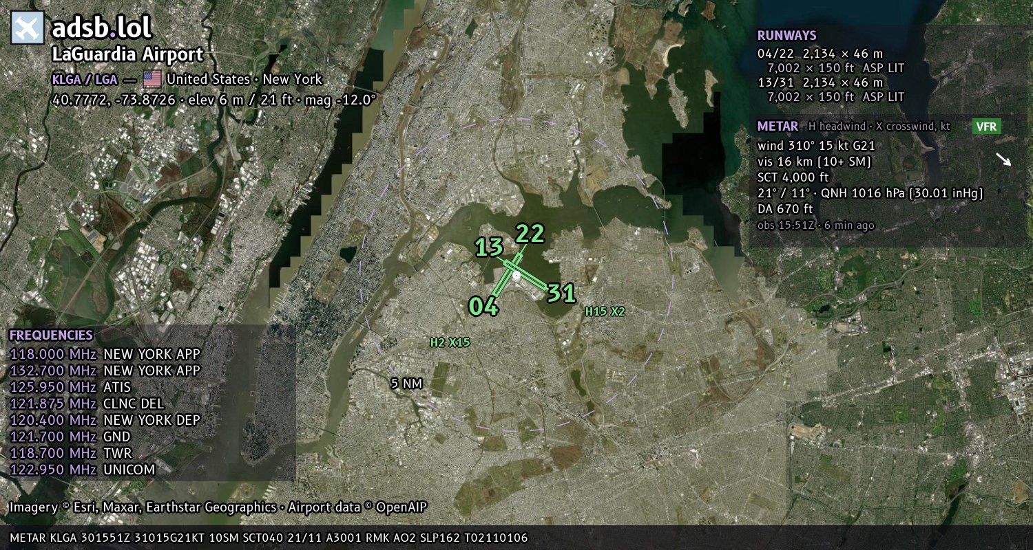 Satellite map with the runway layout of LaGuardia Airport (KLGA)