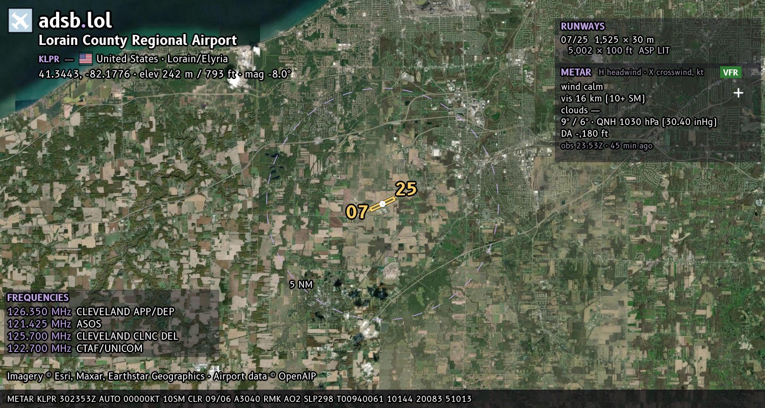 Satellite map with the runway layout of Lorain County Regional Airport (KLPR)