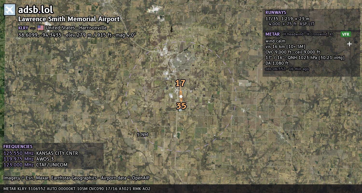 Satellite map with the runway layout of Lawrence Smith Memorial Airport (KLRY)