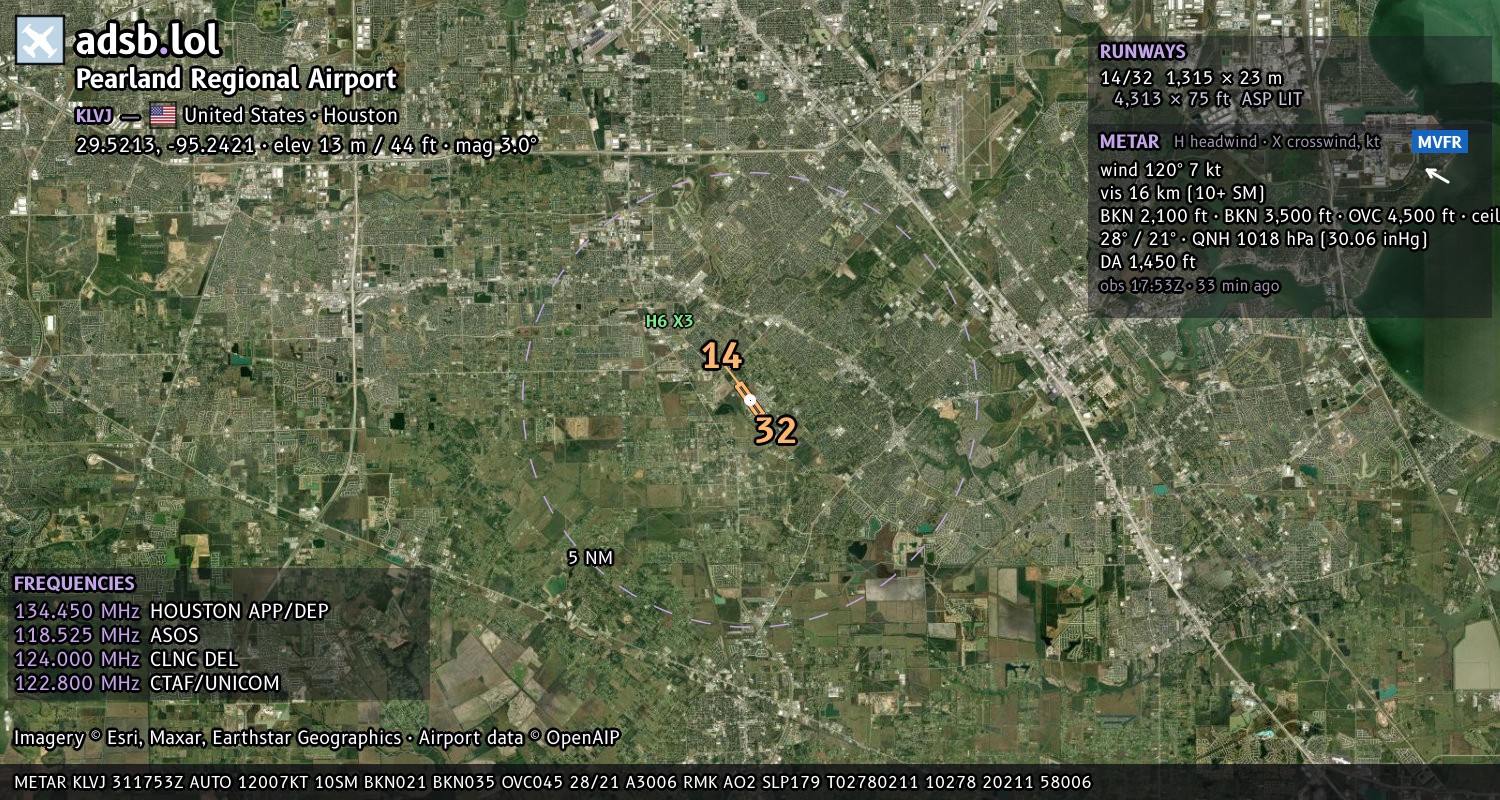 Satellite map with the runway layout of Pearland Regional Airport (KLVJ)