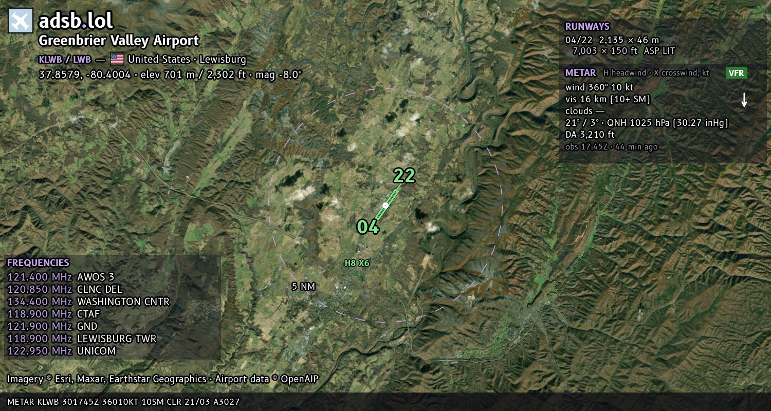 Satellite map with the runway layout of Greenbrier Valley Airport (KLWB)