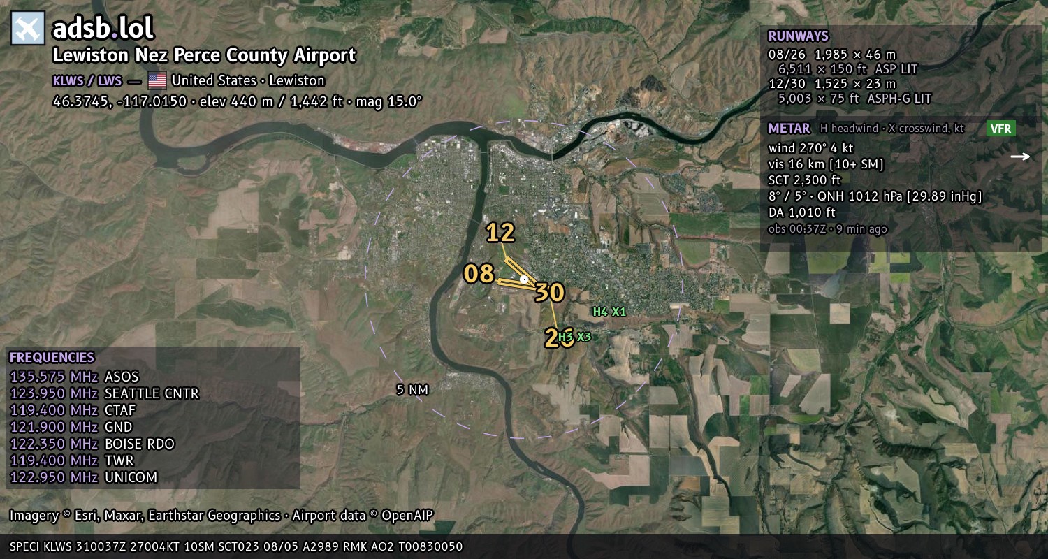 Satellite map with the runway layout of Lewiston Nez Perce County Airport (KLWS)