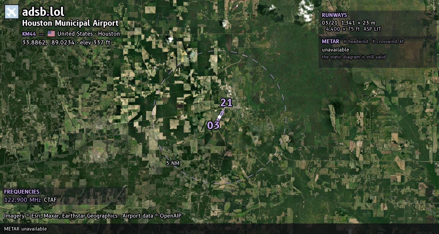 Satellite map with the runway layout of Houston Municipal Airport (KM44)