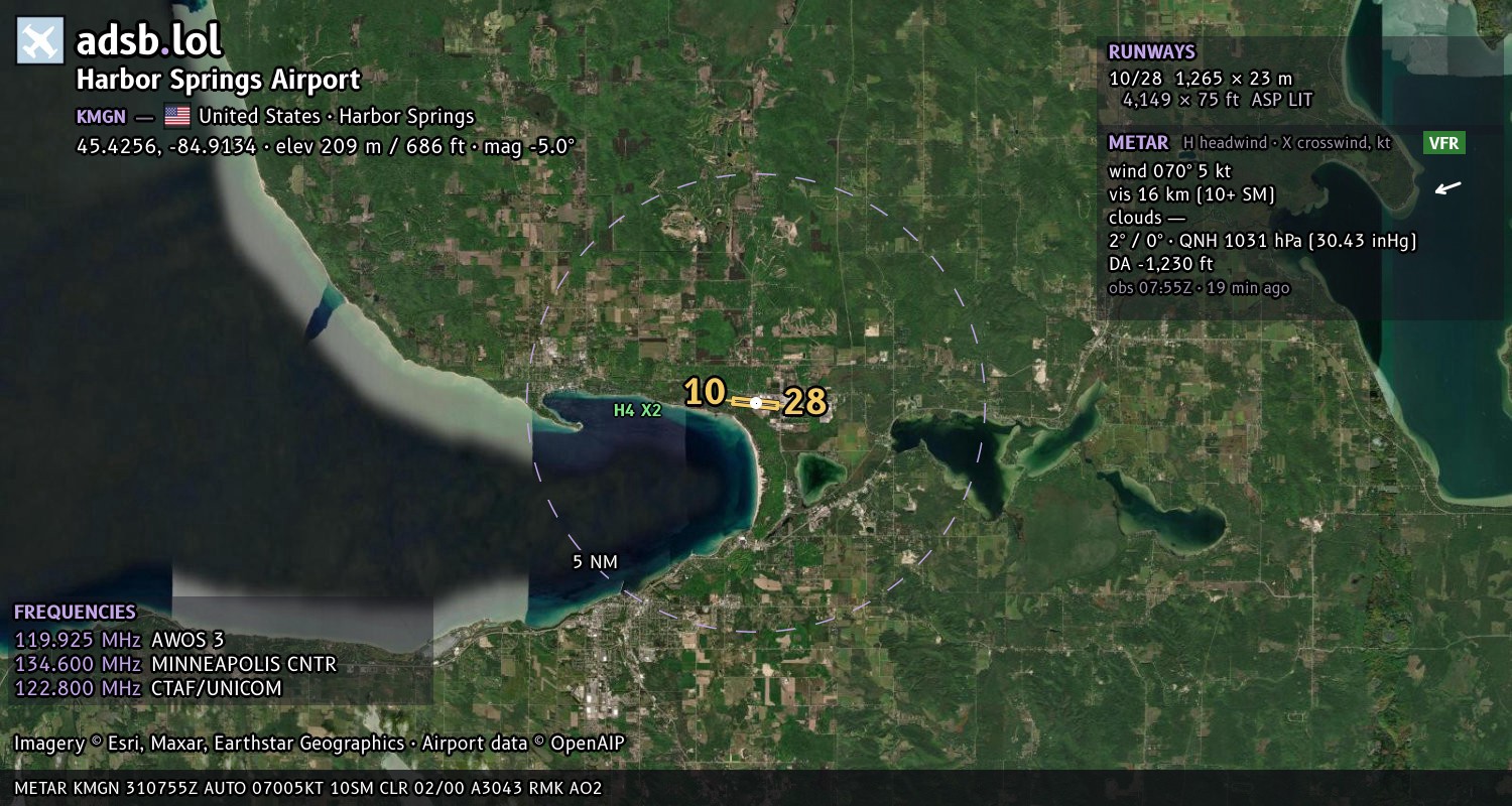 Satellite map with the runway layout of Harbor Springs Airport (KMGN)