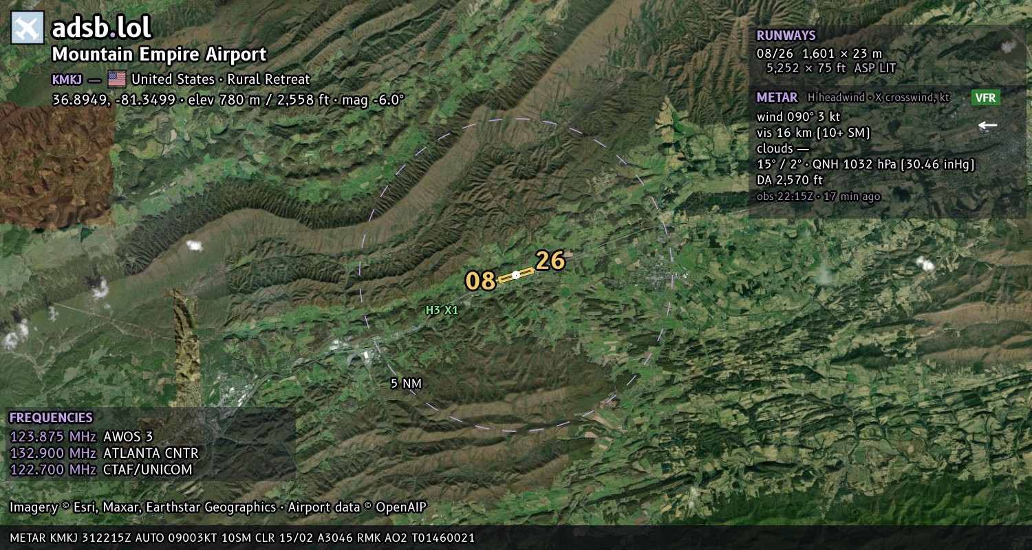Satellite map with the runway layout of Mountain Empire Airport (KMKJ)