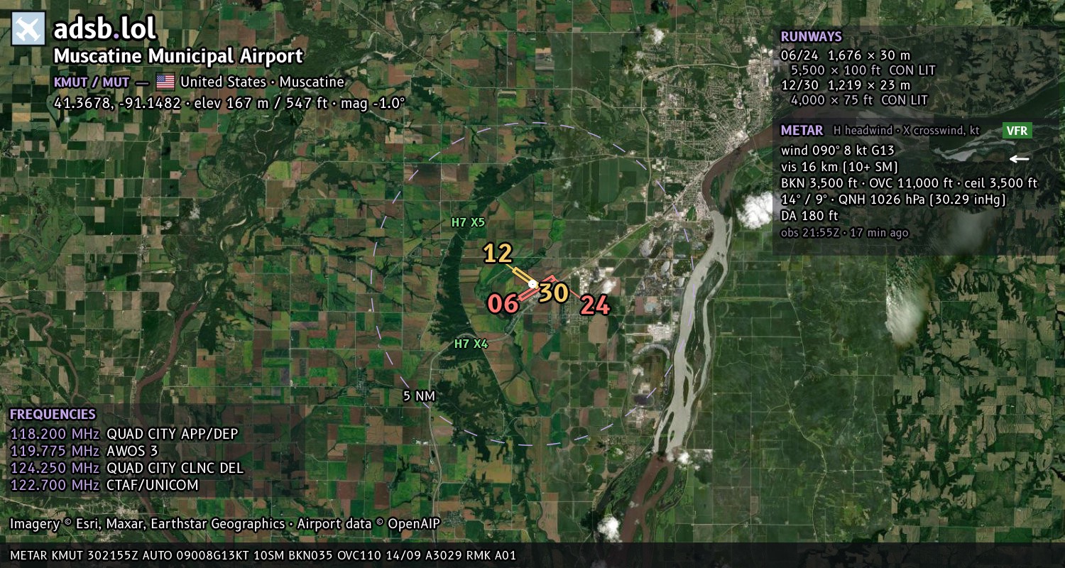 Satellite map with the runway layout of Muscatine Municipal Airport (KMUT)