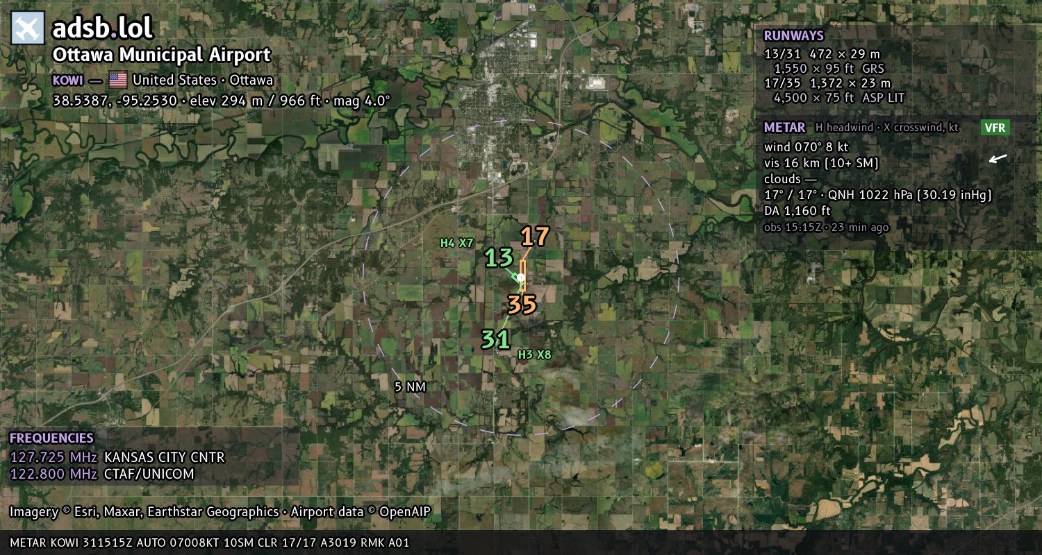 Satellite map with the runway layout of Ottawa Municipal Airport (KOWI)