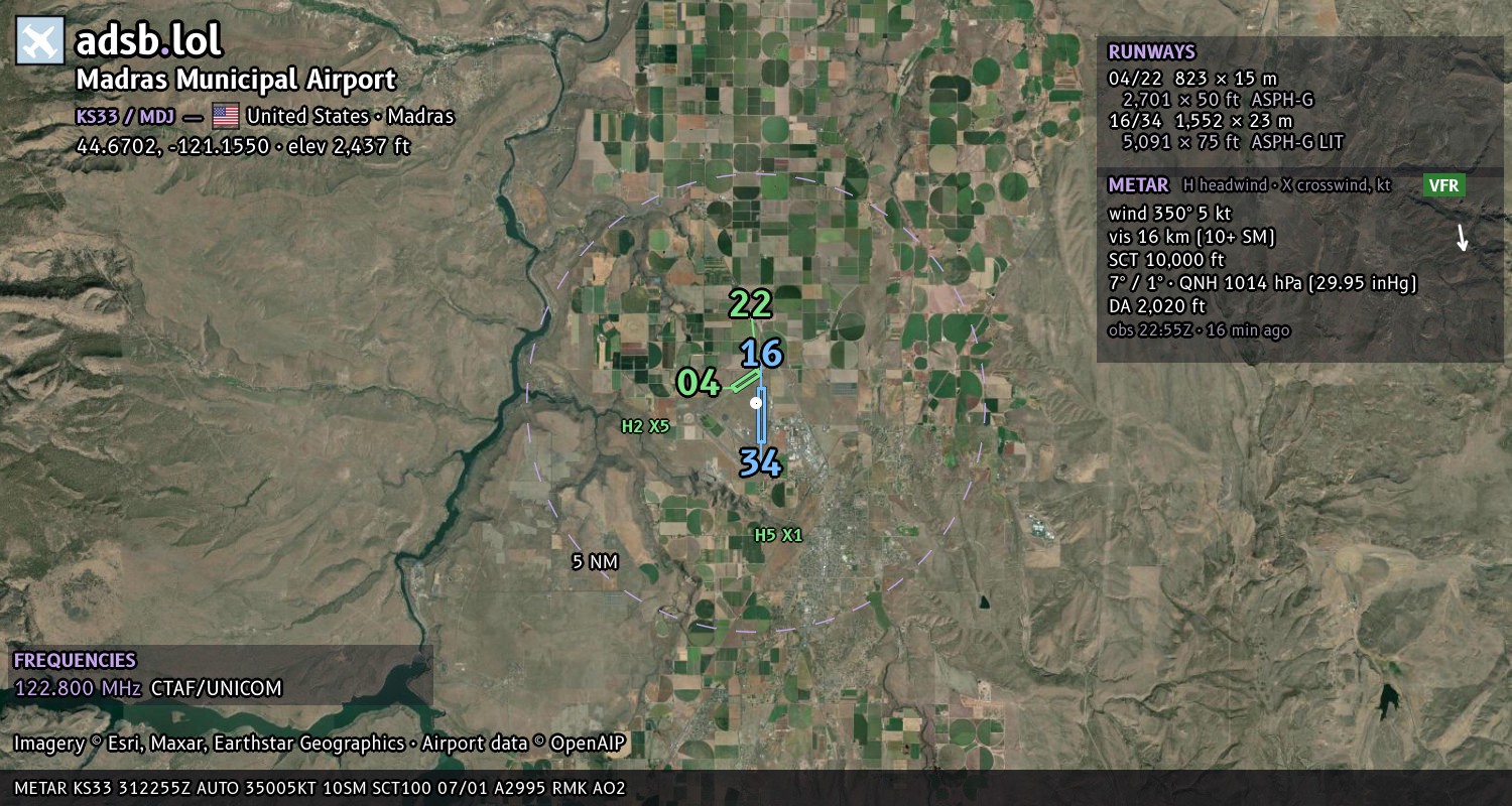 Satellite map with the runway layout of Madras Municipal Airport (KS33)