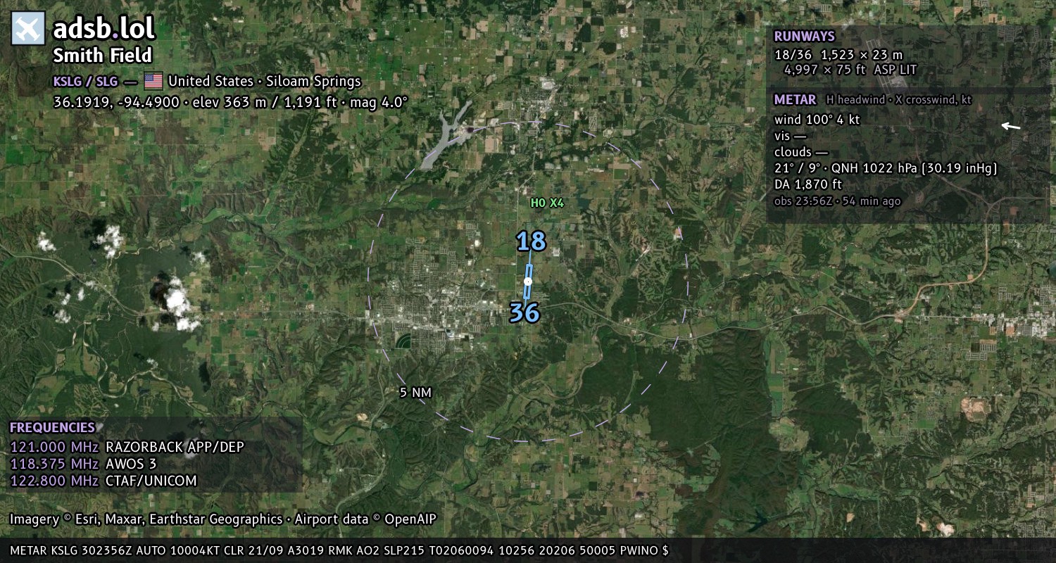 Satellite map with the runway layout of Smith Field (KSLG)