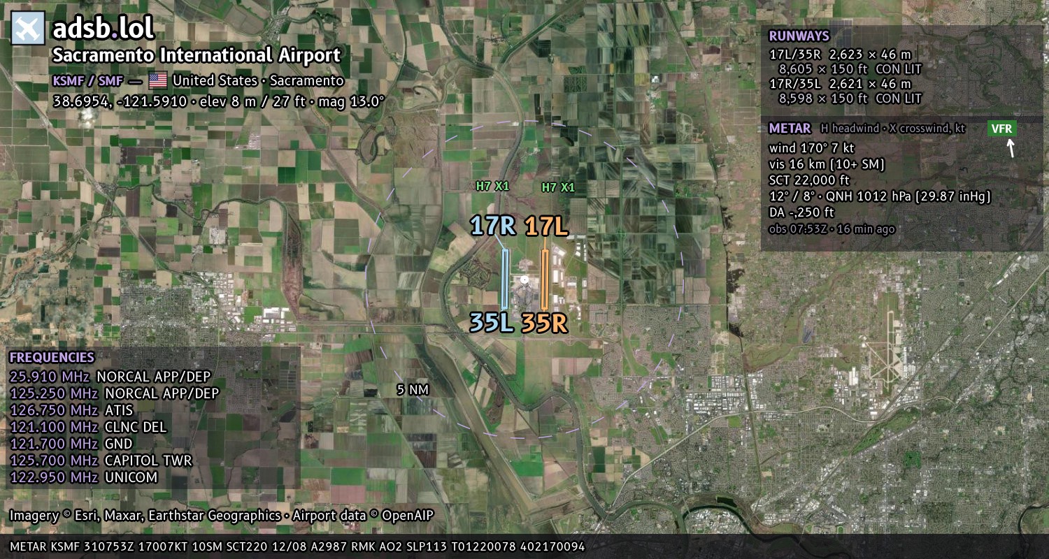 Satellite map with the runway layout of Sacramento International Airport (KSMF)