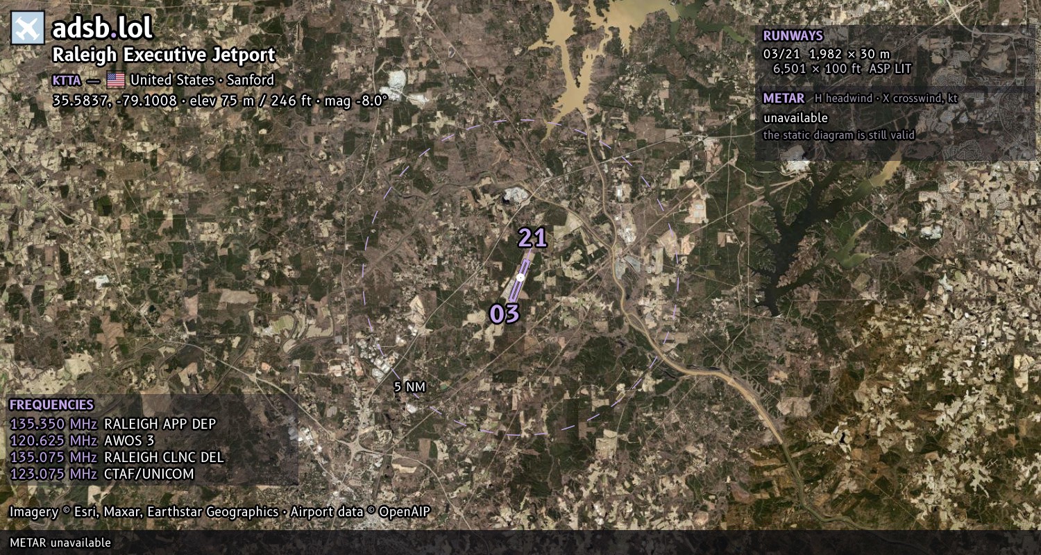 Satellite map with the runway layout of Raleigh Executive Jetport (KTTA)
