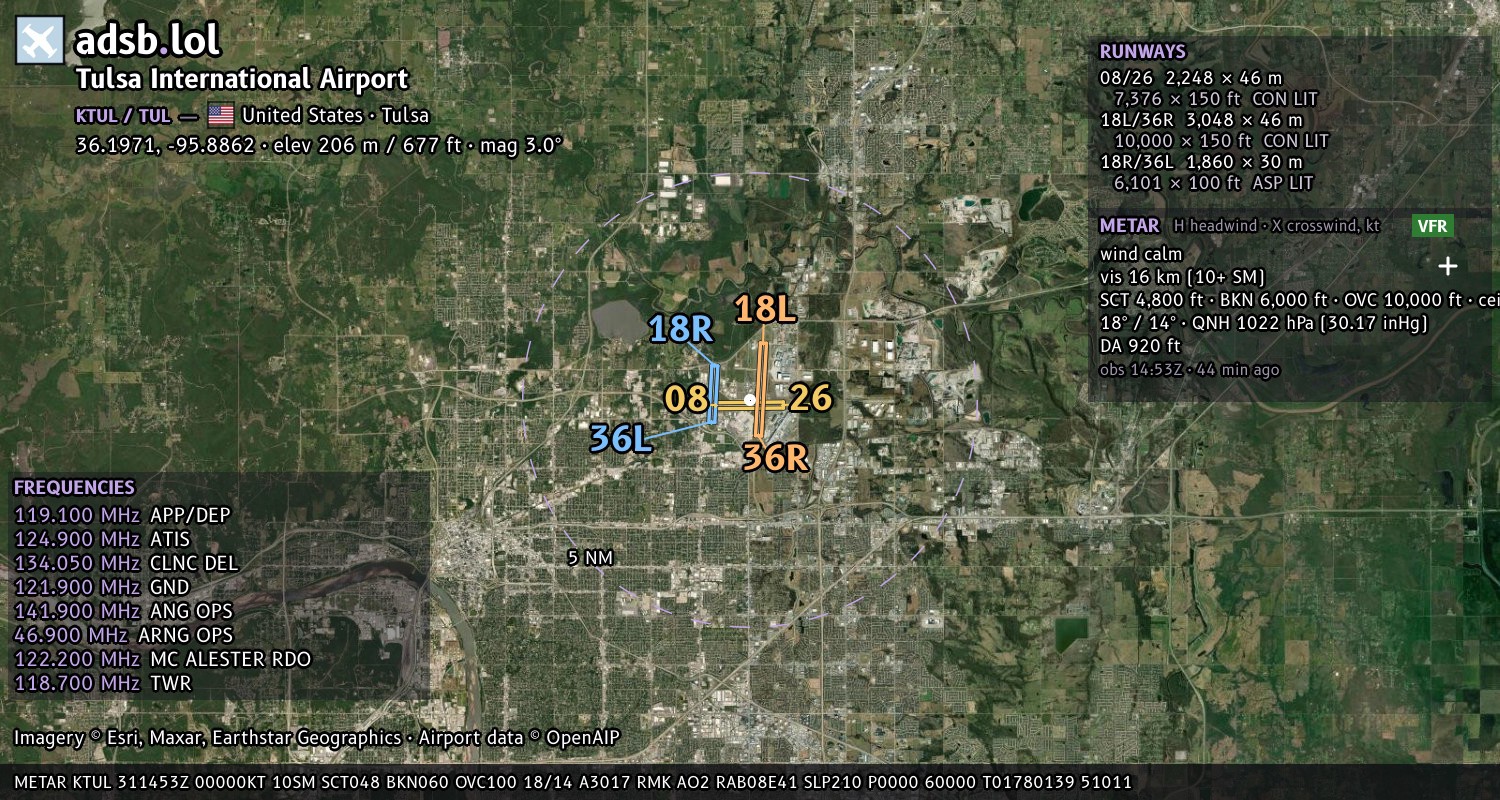 Satellite map with the runway layout of Tulsa International Airport (KTUL)
