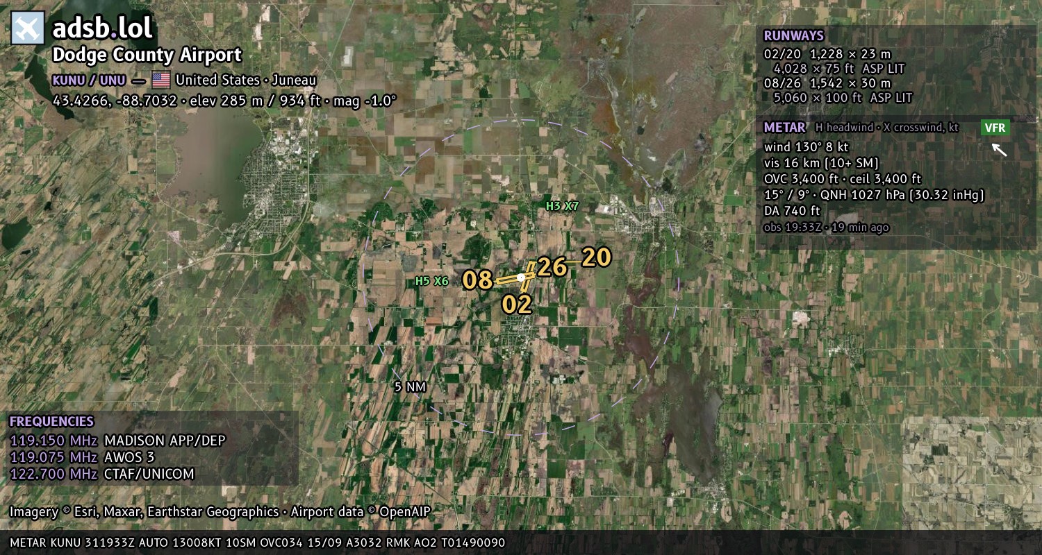 Satellite map with the runway layout of Dodge County Airport (KUNU)