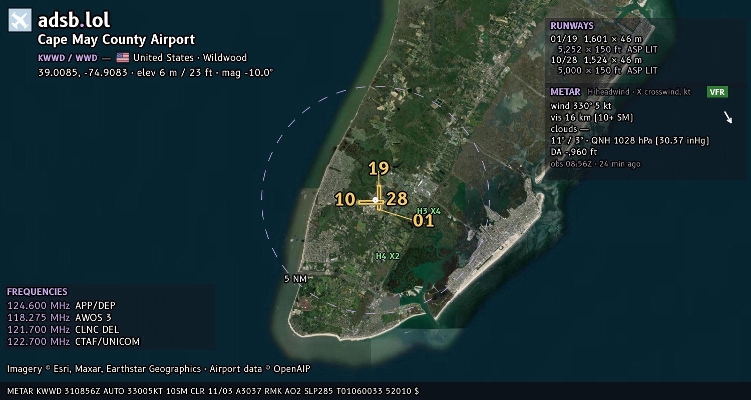 Satellite map with the runway layout of Cape May County Airport (KWWD)
