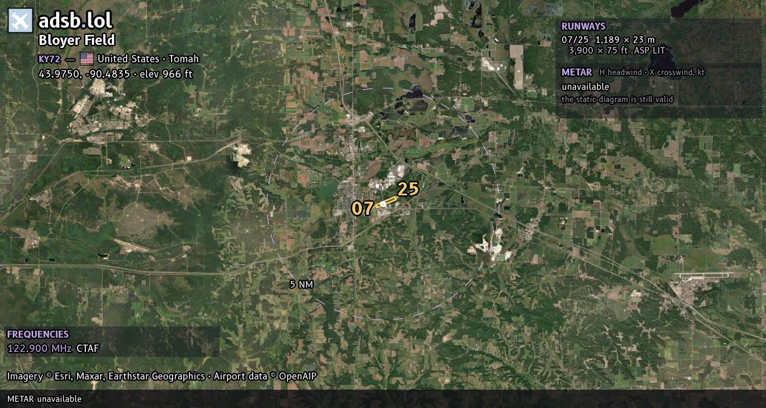 Satellite map with the runway layout of Bloyer Field (KY72)