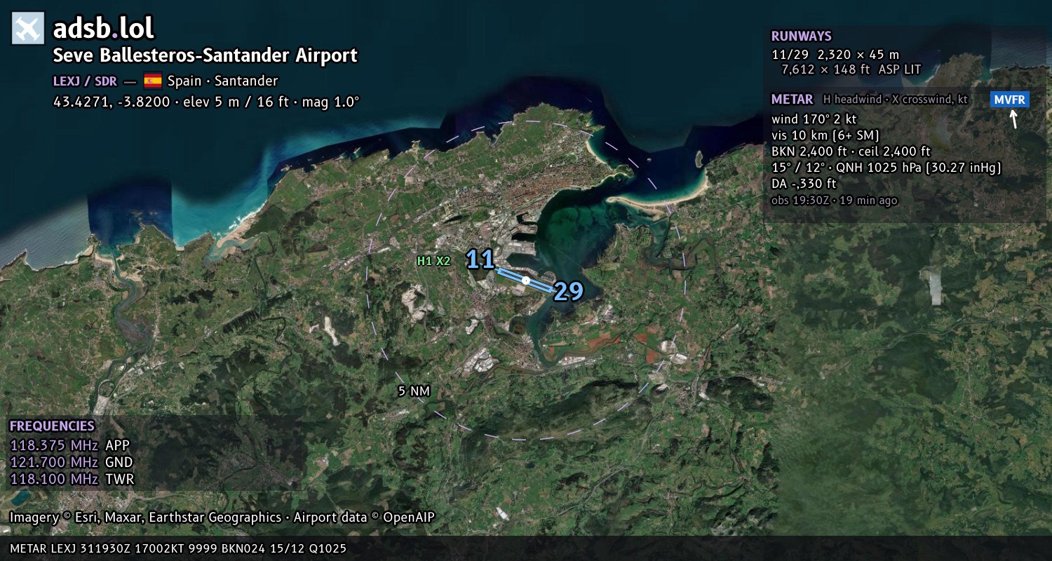 Satellite map with the runway layout of Seve Ballesteros-Santander Airport (LEXJ)