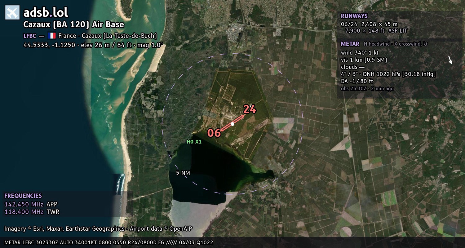 Satellite map with the runway layout of Cazaux (BA 120) Air Base (LFBC)